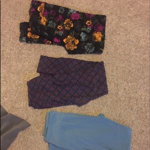 Lula roe purple and blue never worn floral wore 1